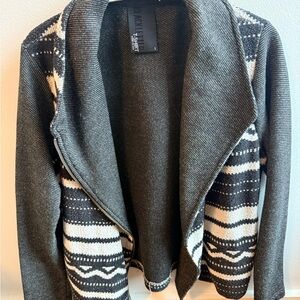 Black Letter T Shirt LA Draped Open Front Cardigan Tribal Knit Jacket